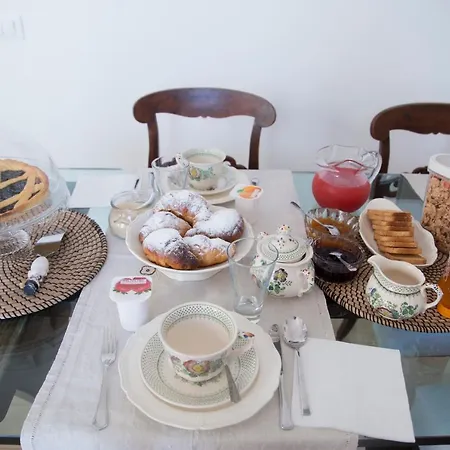 La Pausa לינה וארוחת בוקר 3*